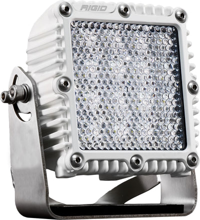 545513-Q-Series_PRO_White_DrivingDiffused.jpg