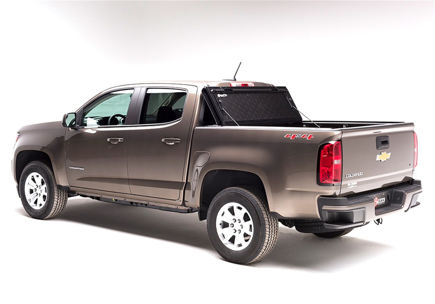 RealTruck BAK 226126 BAKFlip G2 15-22 Colorado/Canyon 5ft. RealTruck BAK 226126