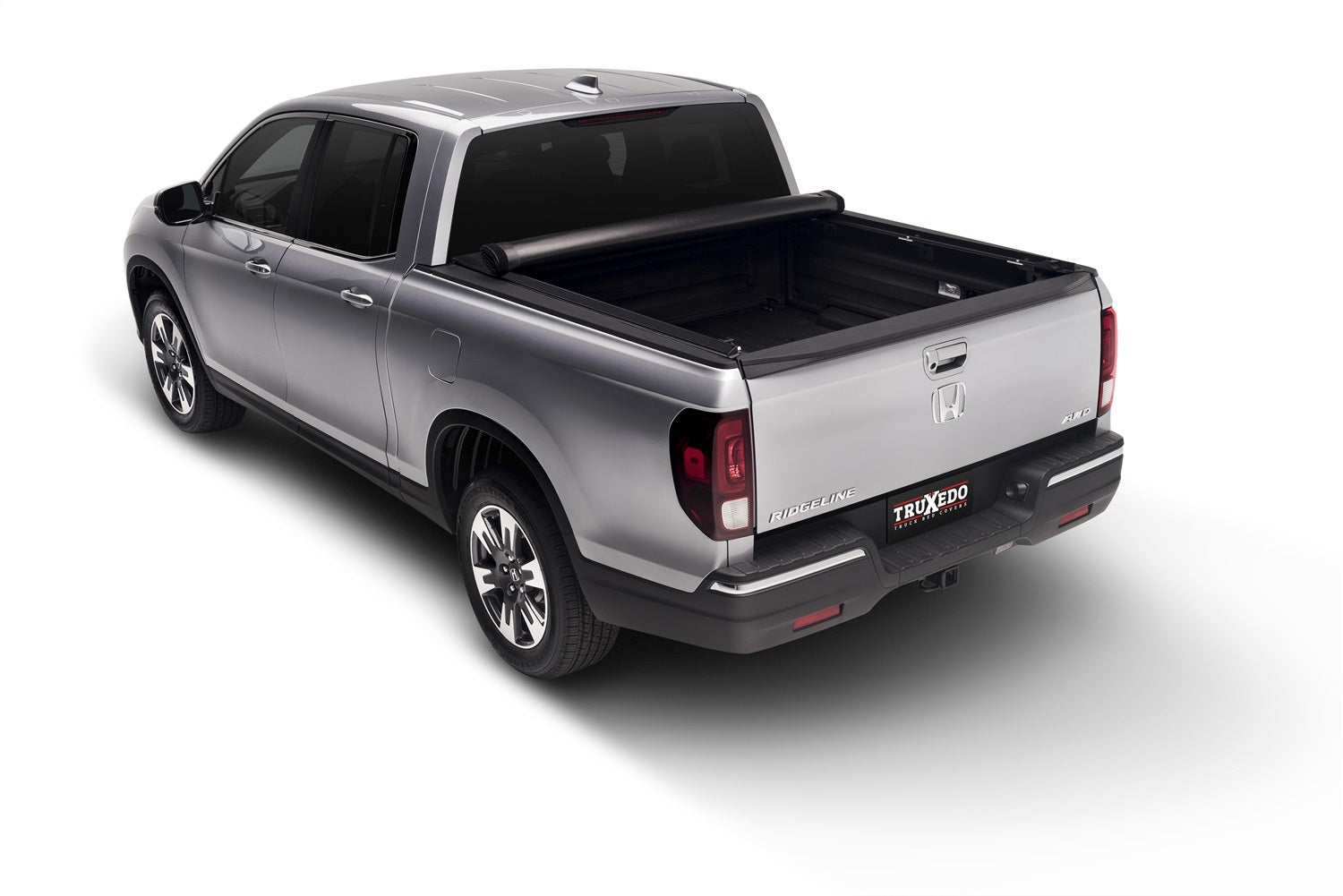 Truxedo 563901 Lo Pro-22-24 Tundra 5ft.7in. w/out Deck Rail System Truxedo 563901