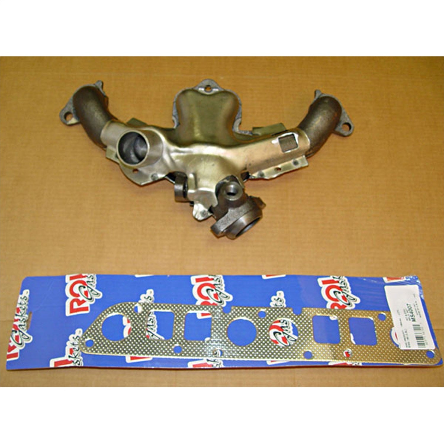 Omix 17622.03 Exhaust Manifold Kit; Incl. Gasket; Omix 17622.03
