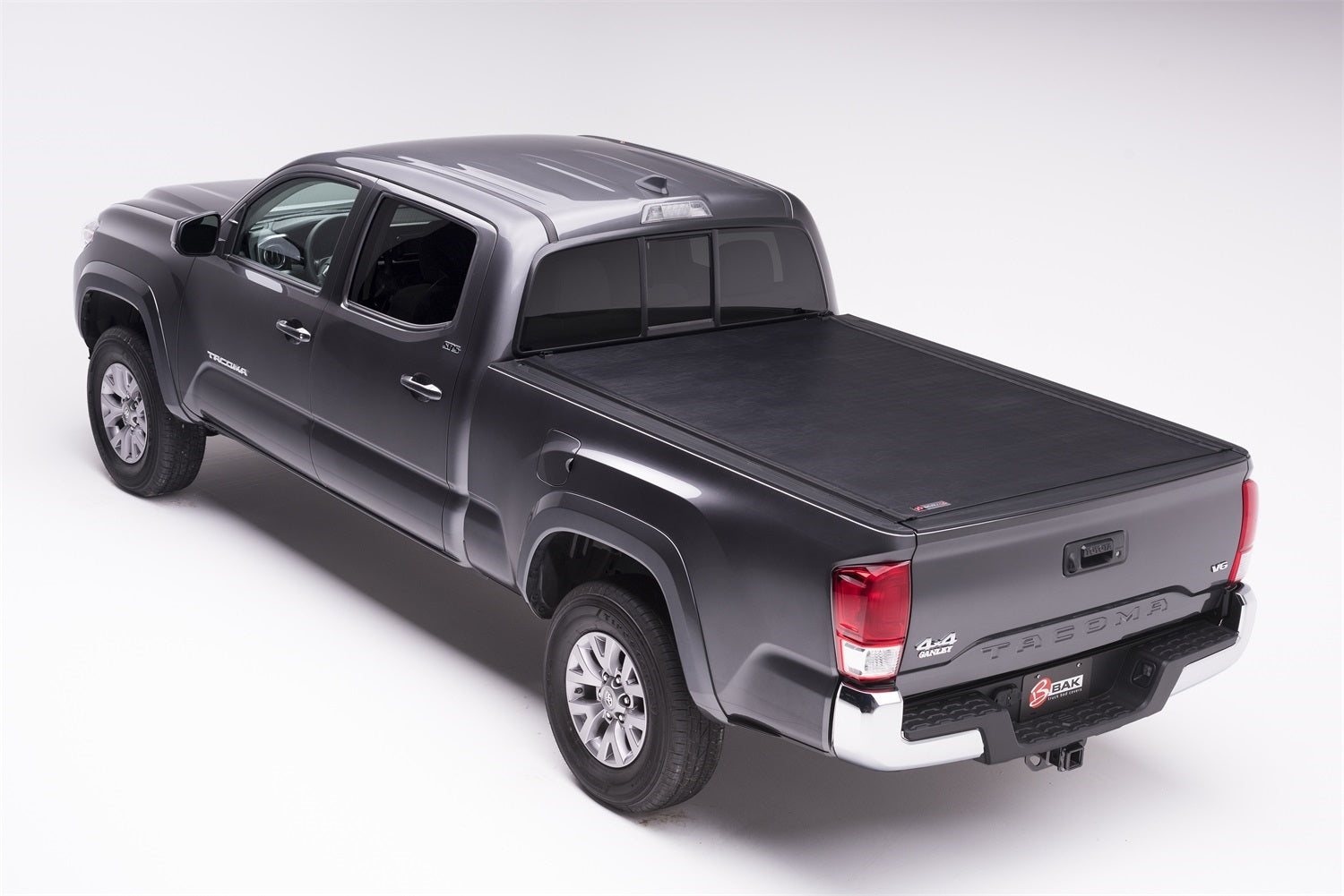 RealTruck BAK 39426 Revolver X2 16-23 Tacoma 5ft. w/Deck Rail System RealTruck BAK 39426