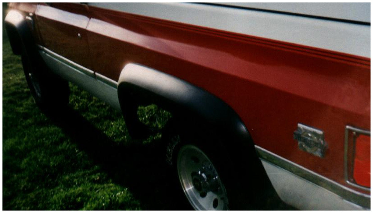 Bushwacker 40017-11 Extend-A-Fender® Flares Bushwacker 40017-11