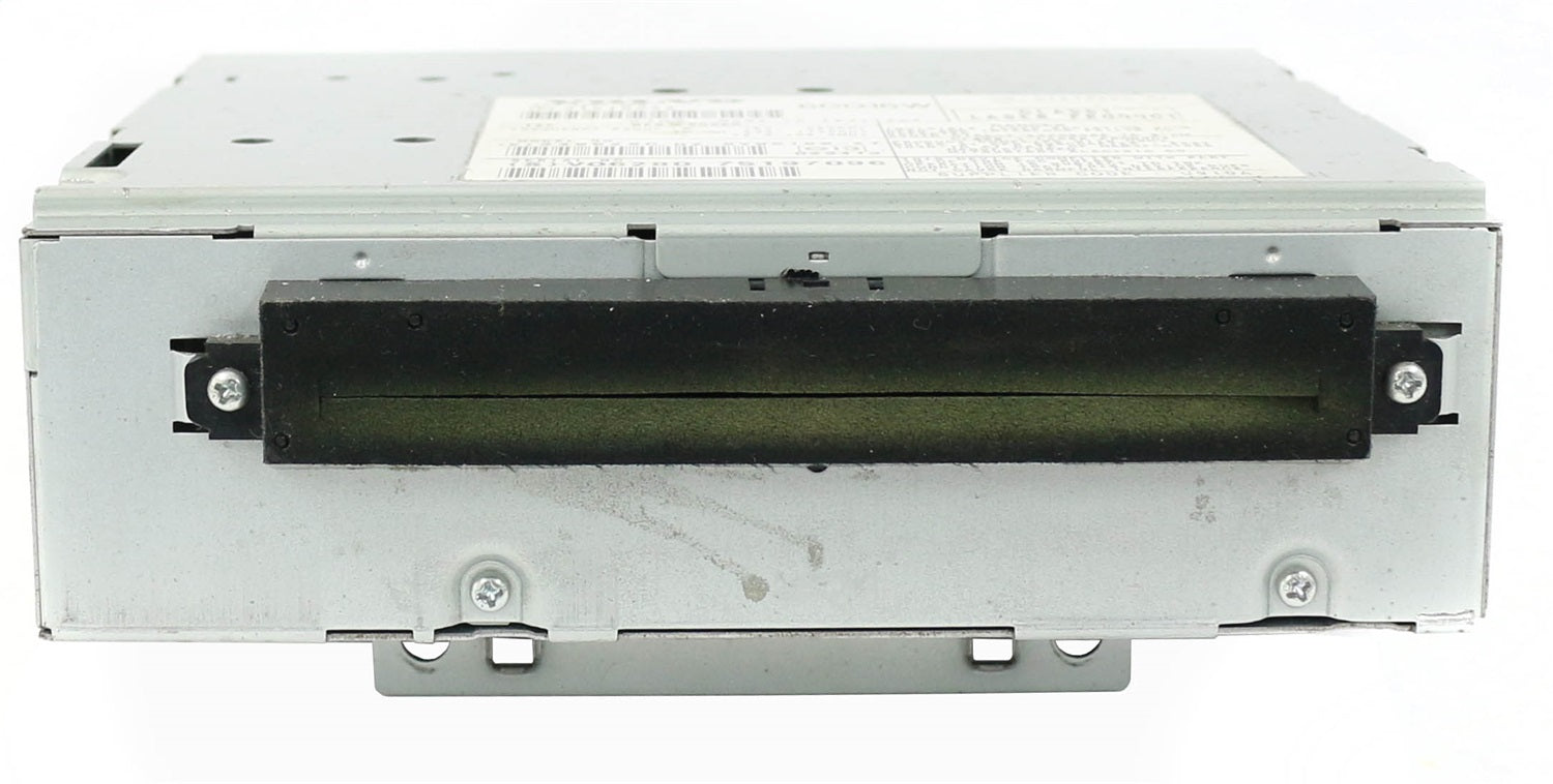 1 Factory Radio 638-50489-NOA3 AM FM Radio CD Player 1 Factory Radio 638-50489-NOA3