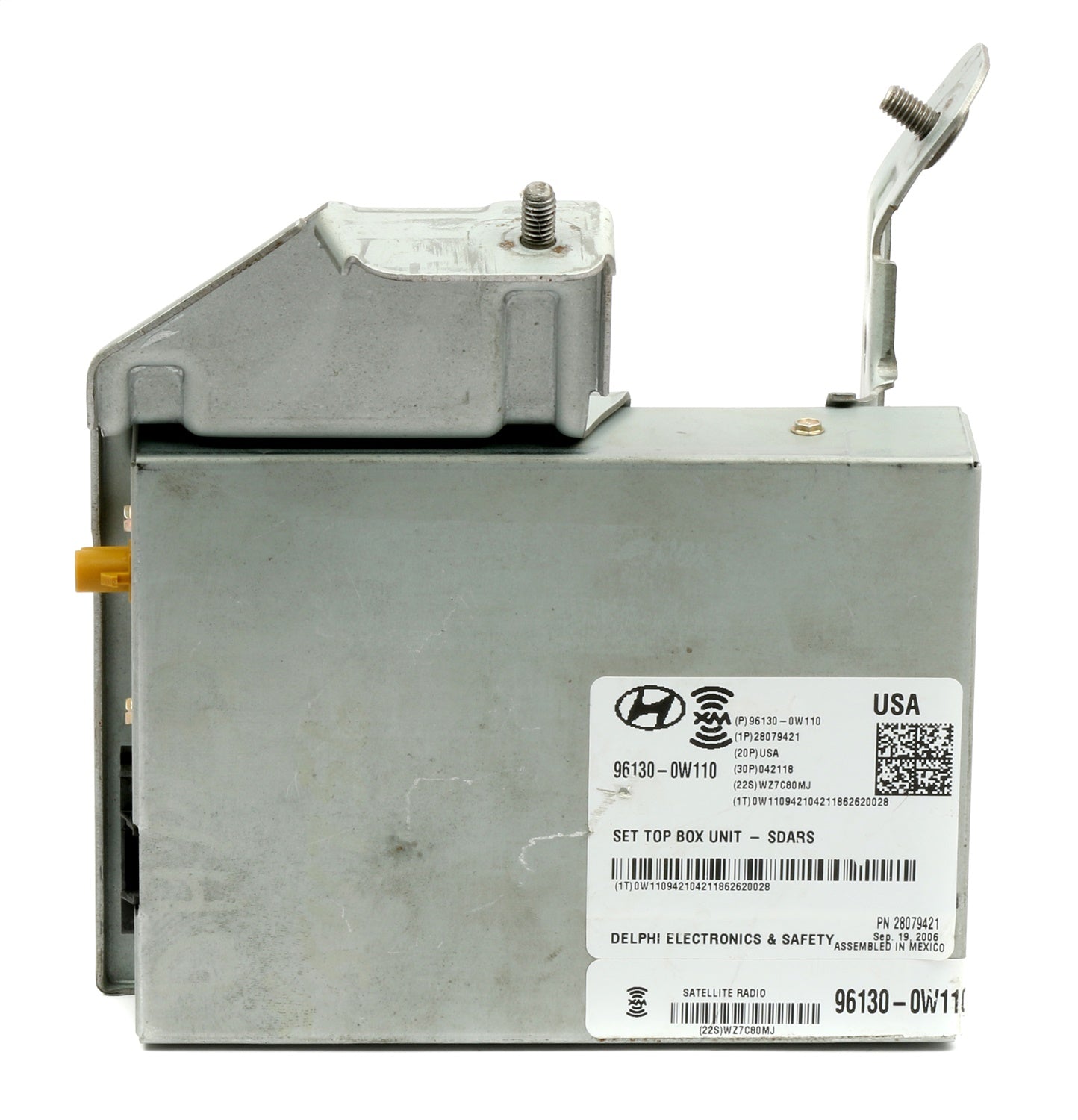 1 Factory Radio 638-51756-NOA Satellite Receiver; Remanufactured; Metal; OE Part Number: 9613-0W110; 1 Factory Radio 638-51756-NOA