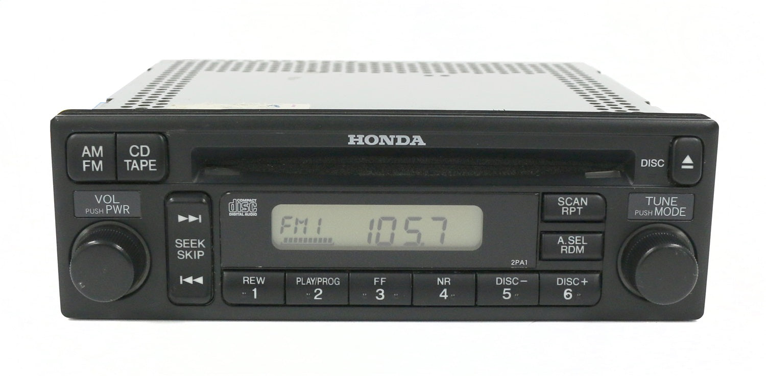 1 Factory Radio 638-57769-NOA2 AM FM Radio CD Player 1 Factory Radio 638-57769-NOA2