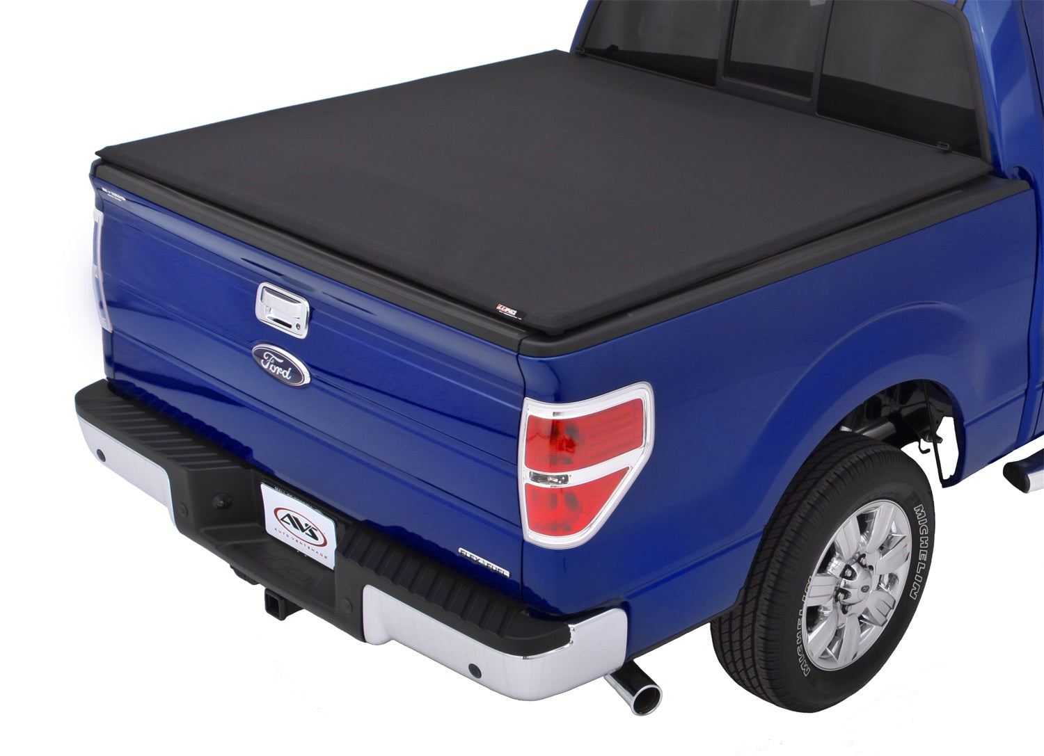 Lund 95814 Genesis™ Elite Tri-Fold Tonneau; Black; [Available While Supplies Last]; Lund 95814
