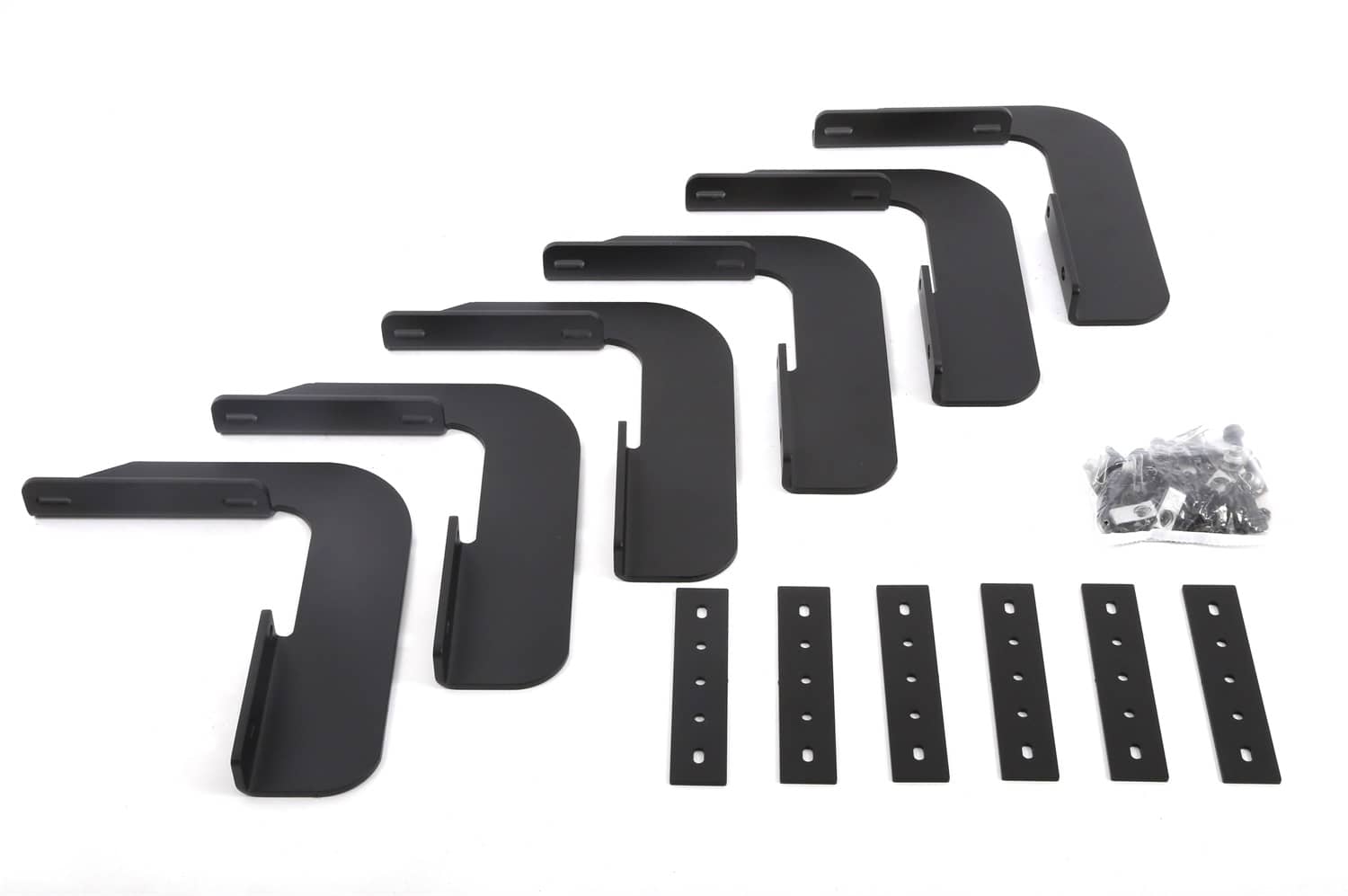 Dee Zee 15326 ROUGH STEP BRKT 99-16  S/DUTY Dee Zee 15326