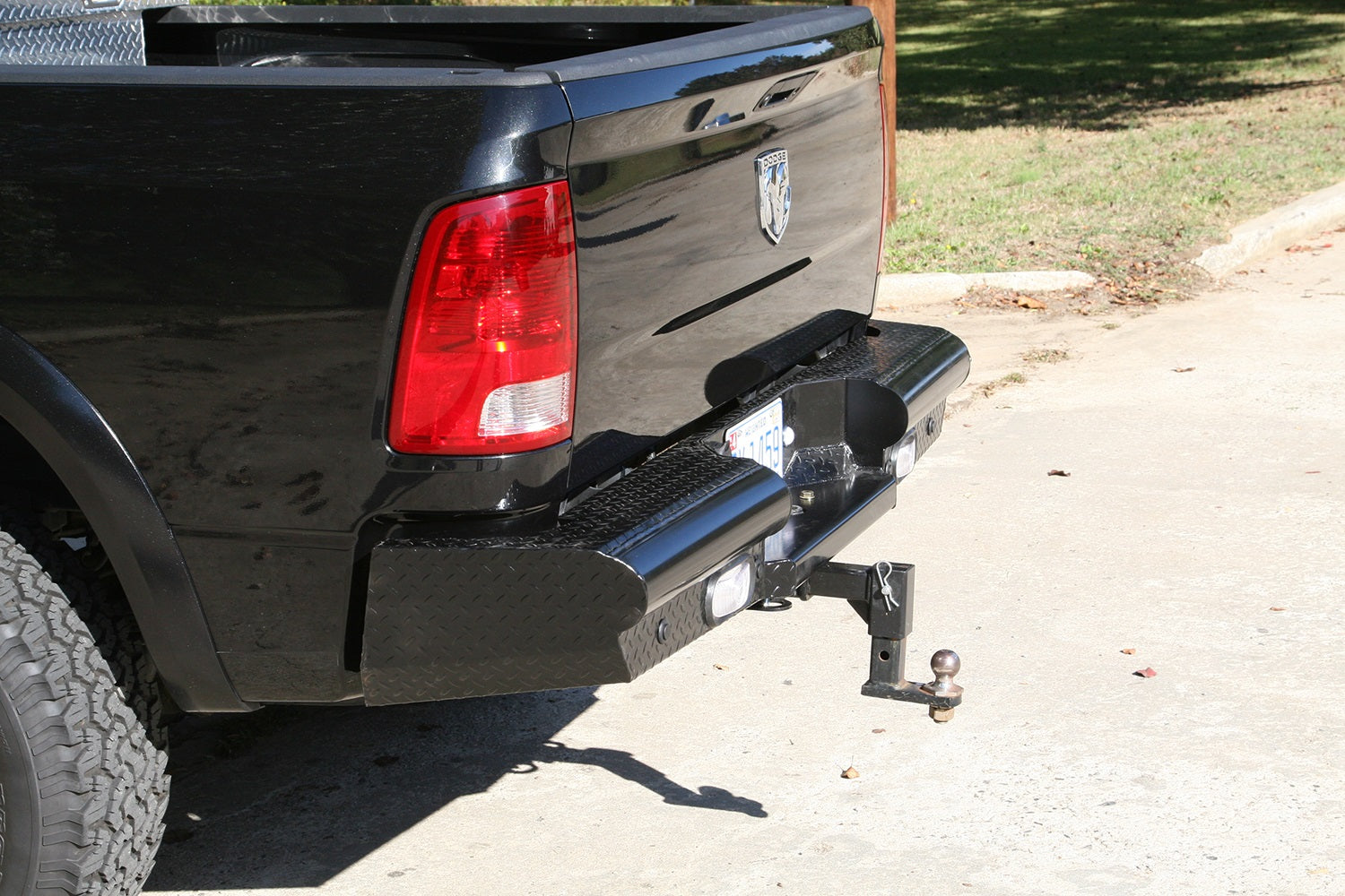 Fab Fours DR03-T1050-1 Black Steel Ranch Rear Bumper; 2 Stage Black Powder Coated; Fab Fours DR03-T1050-1