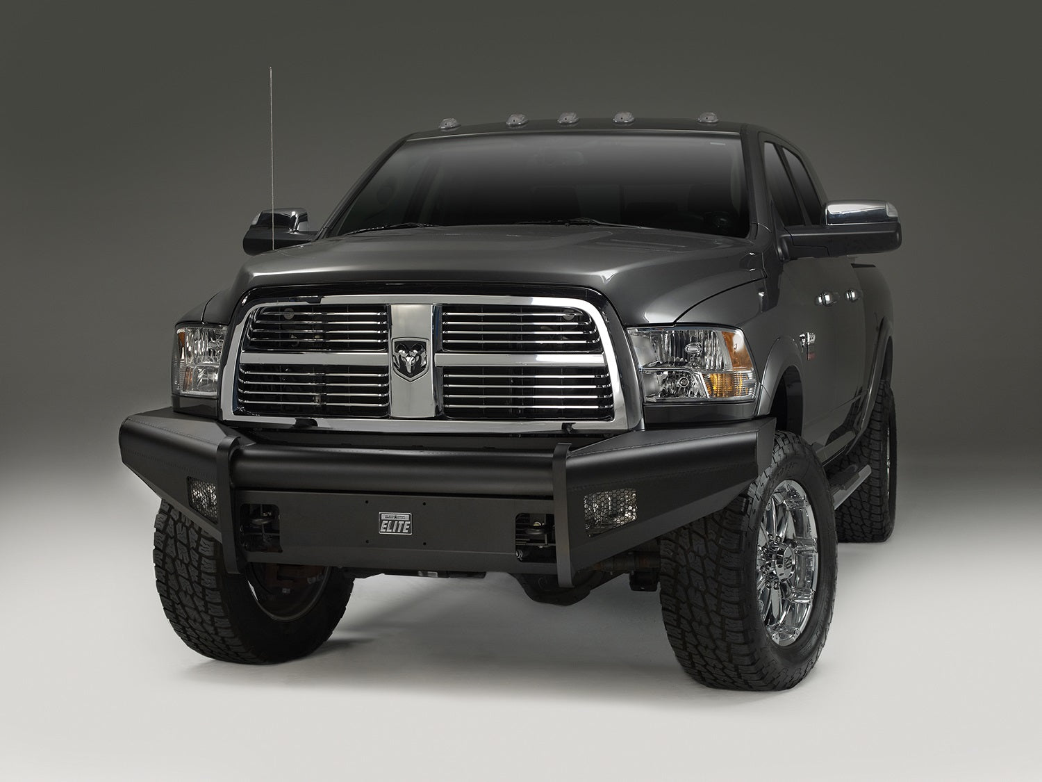 Fab Fours DR06-Q1161-1 Elite Front Bumper Fab Fours DR06-Q1161-1