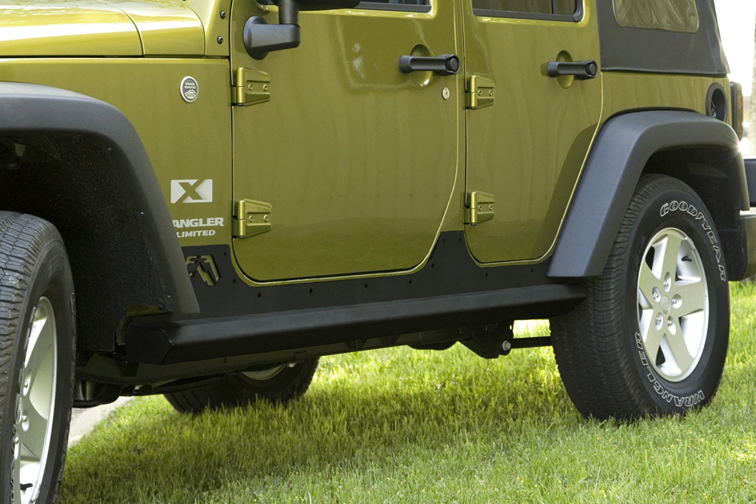 Fab Fours JK07-G1250-1 Rocker Panel Guard Fab Fours JK07-G1250-1