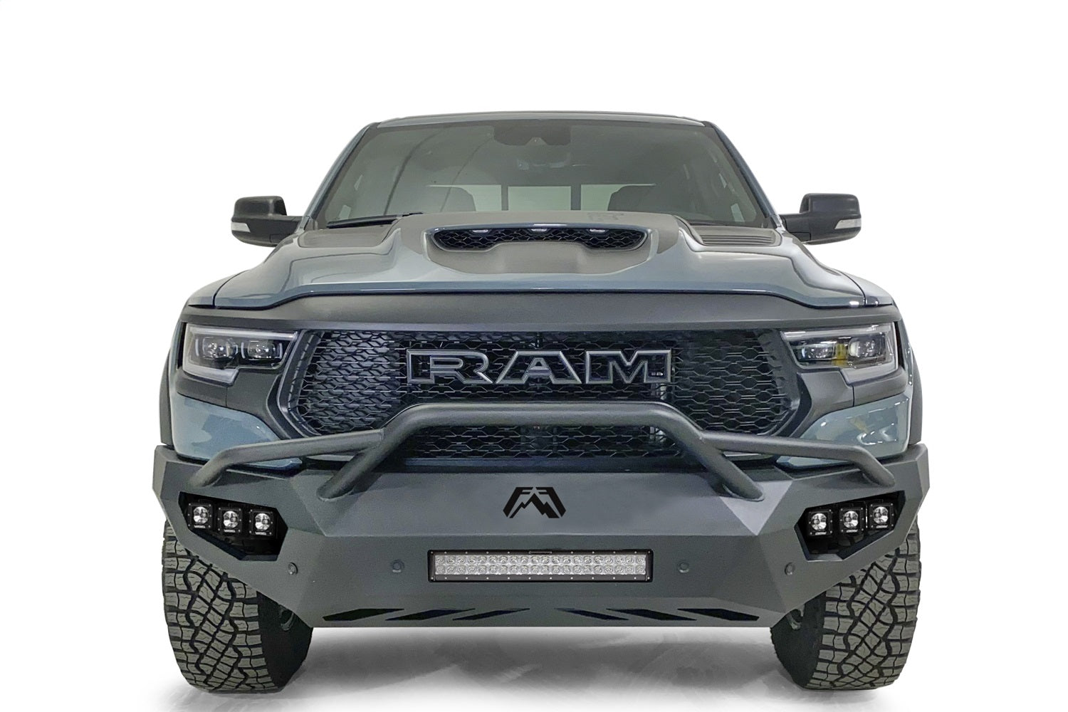 Fab Fours DX21-V4552-B Vengeance Front Bumper; Pre-Runner Guard; Sensor Compatible; Bare Steel; Fab Fours DX21-V4552-B