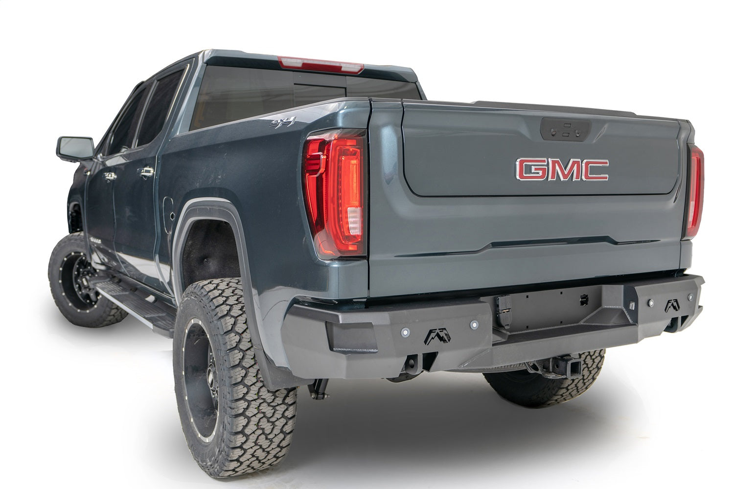 Fab Fours GS23-W5851-1 Premium Rear Bumper; 2 Stage Black Powder Coated; w/Blind Spot Monitor Mount; Fab Fours GS23-W5851-1