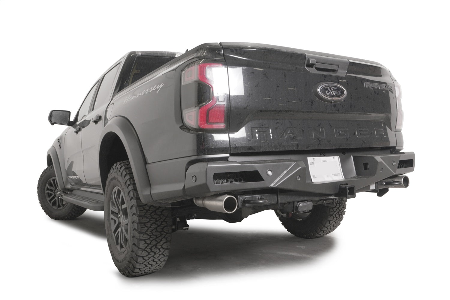 Fab Fours TT24-E6351-1 Vengeance Rear Bumper; Fab Fours TT24-E6351-1