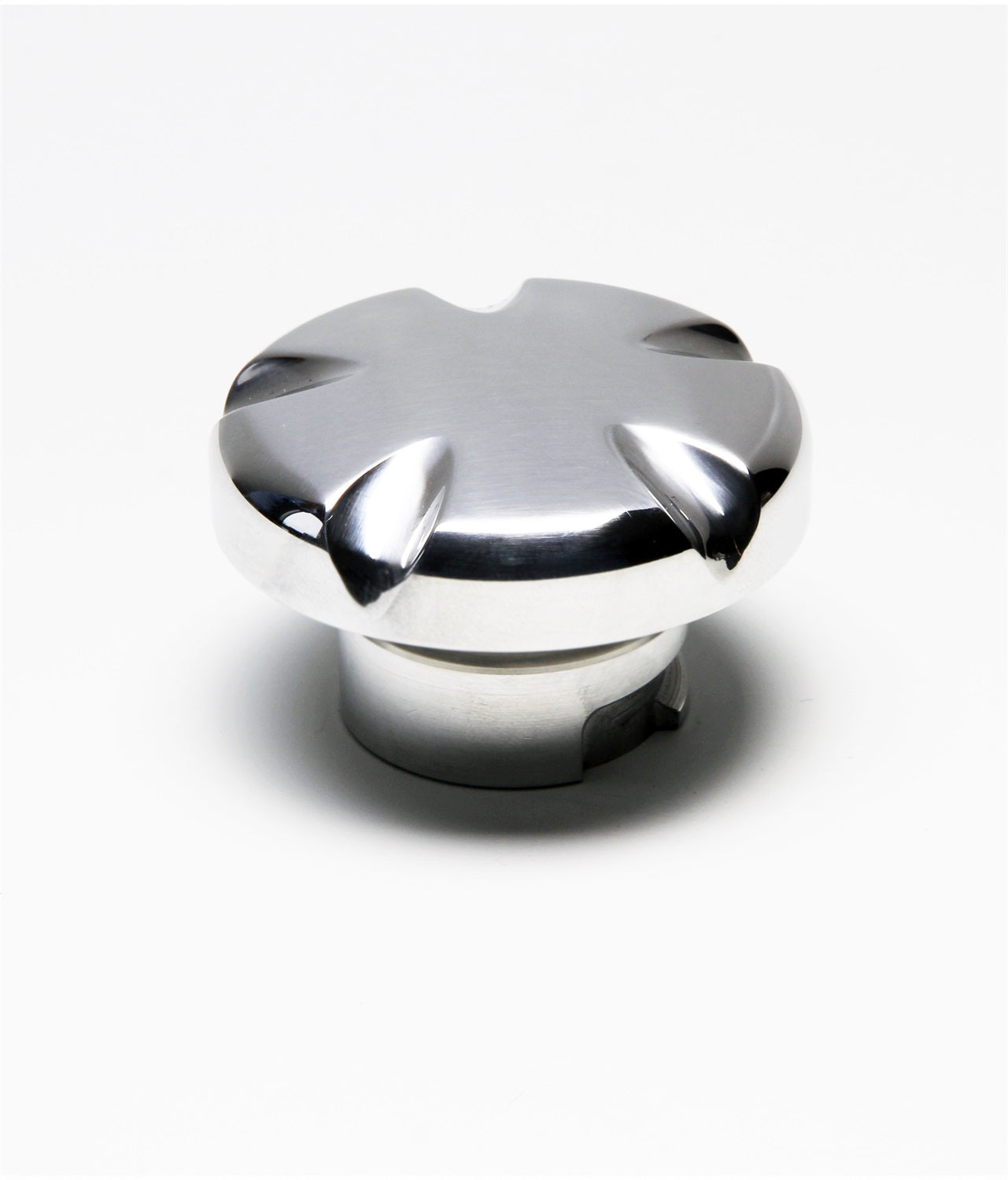 Clayton Machine Works LSO-01-P LS Engine Oil Cap; Grooved; Billet Aluminum; Polished Finish; Clayton Machine Works LSO-01-P