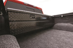 LundFlushMountToolBox19Silverado150079456.jpg