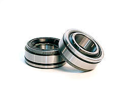 Moser Engineering 9507T Axle Bearings Small Ford Stock 1.562 ID Pair Moser Engineering 9507T