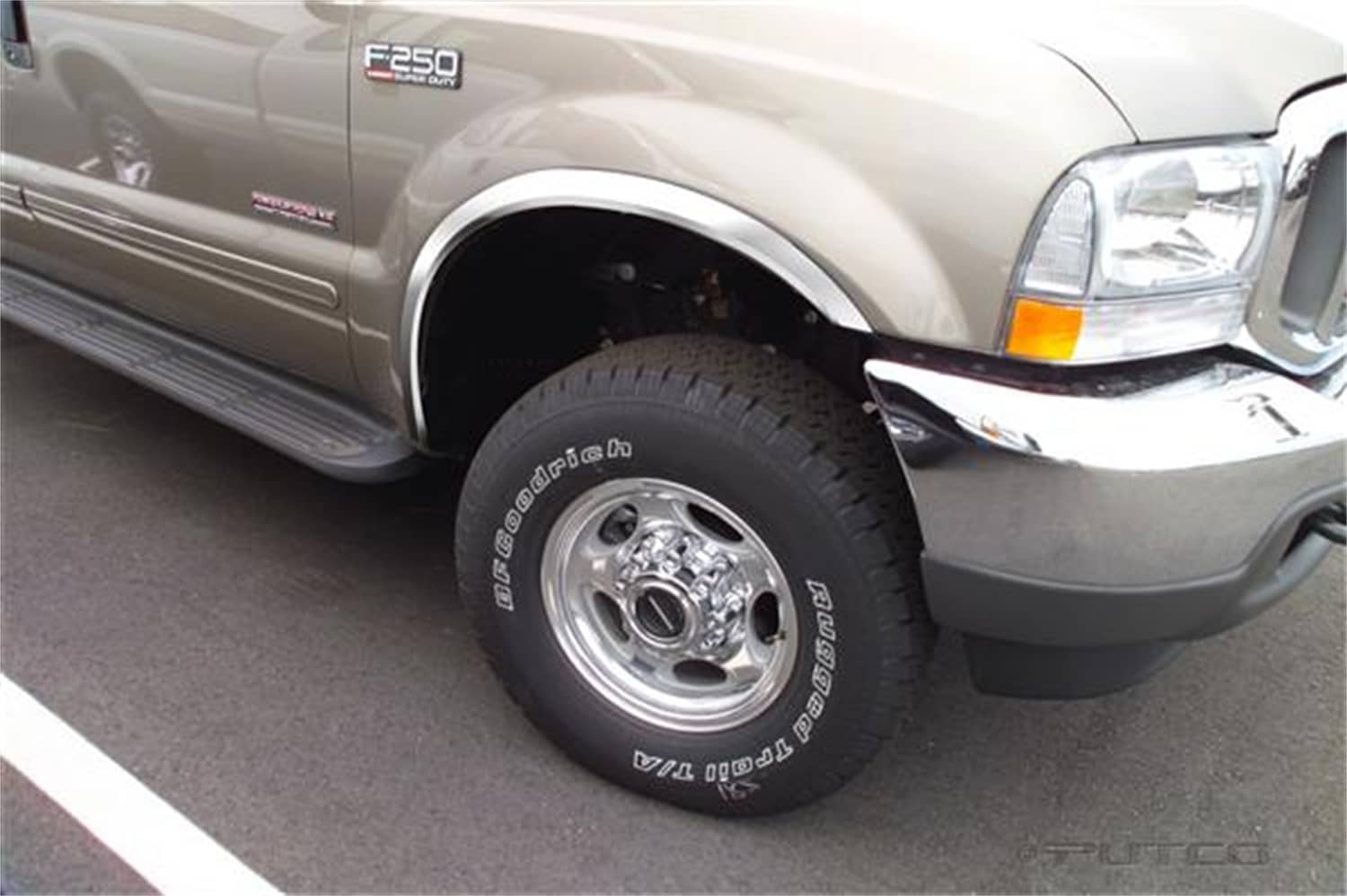 Putco 97216 S/S WHEEL TRIM 99-07 S/DUTY Putco 97216