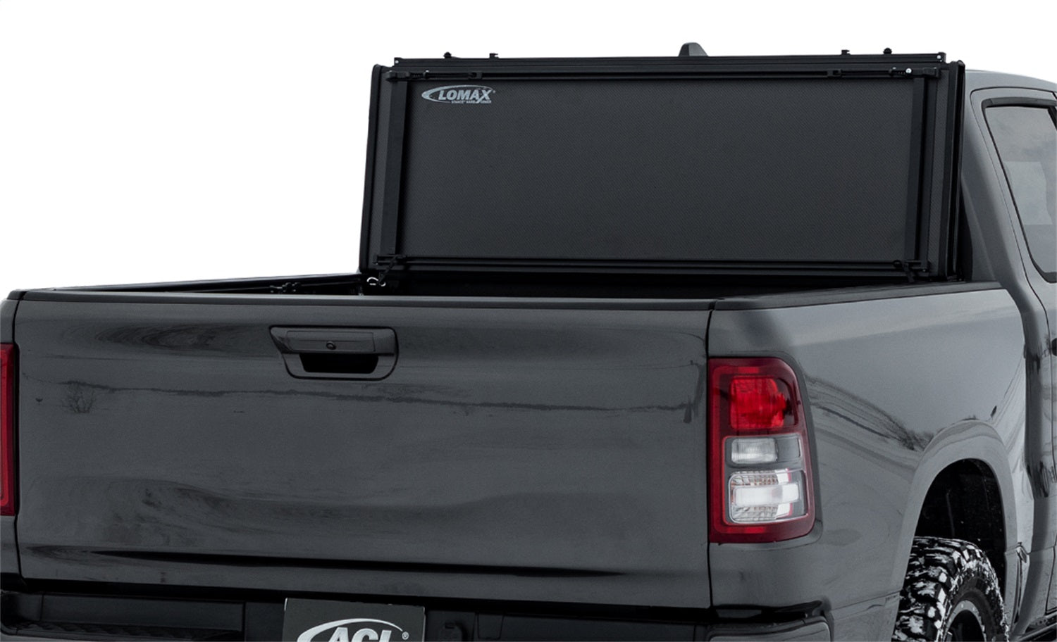 ACI G5050089 LOMAX™ Stance™ Hard Tri-Fold Cover; Carbon Fiber Finish; Split Rail; ACI G5050089