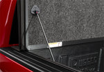 UC_UltraFlex_19Ram_Red_Details_05PropRod.jpg
