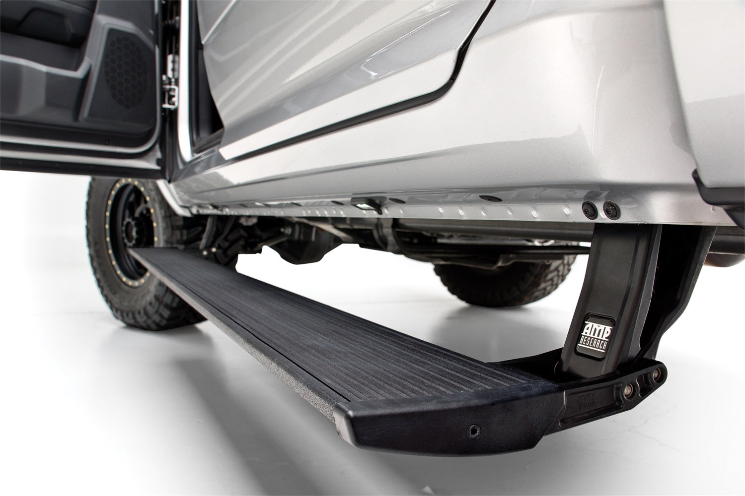 AMP Research 76333-01A PowerStep™ Plug-N-Play System; Incl. OEM Style Illumination; Black; AMP Research 76333-01A