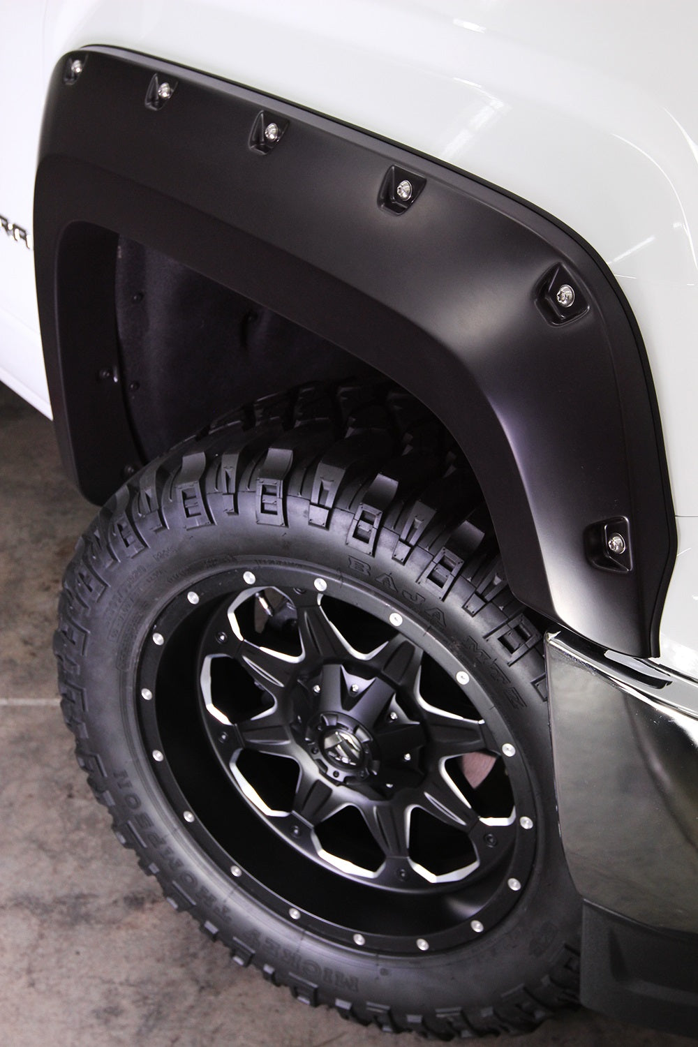 Bushwacker 20111-02 Max Coverage Pocket Style® Fender Flares Bushwacker 20111-02