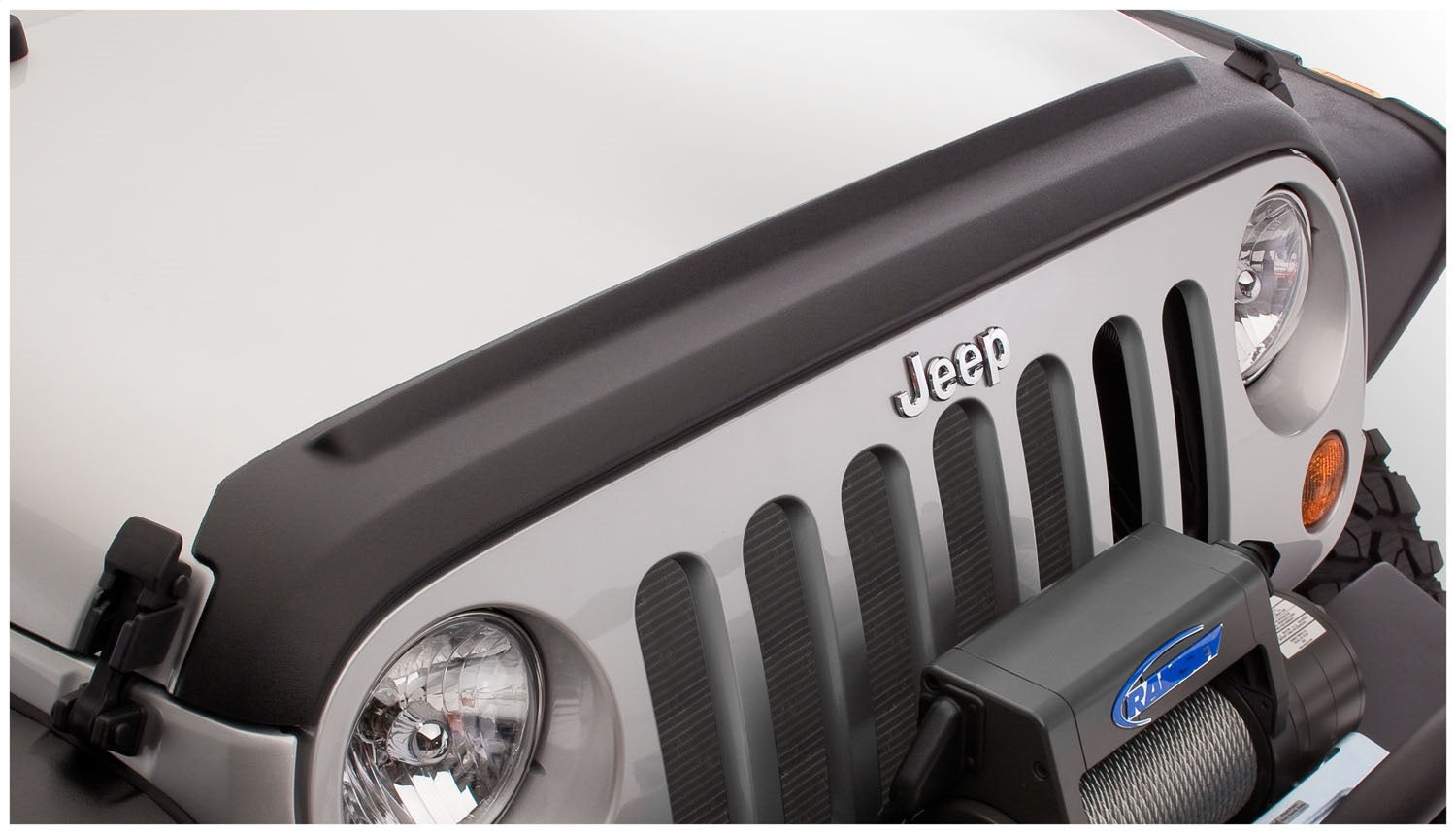 Bushwacker 14061 TrailArmor™ Hood Guard; Black; Bushwacker 14061