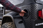 bw_trailArmor_rearCorner_blue1998jeepTJ_hand_14004.jpg